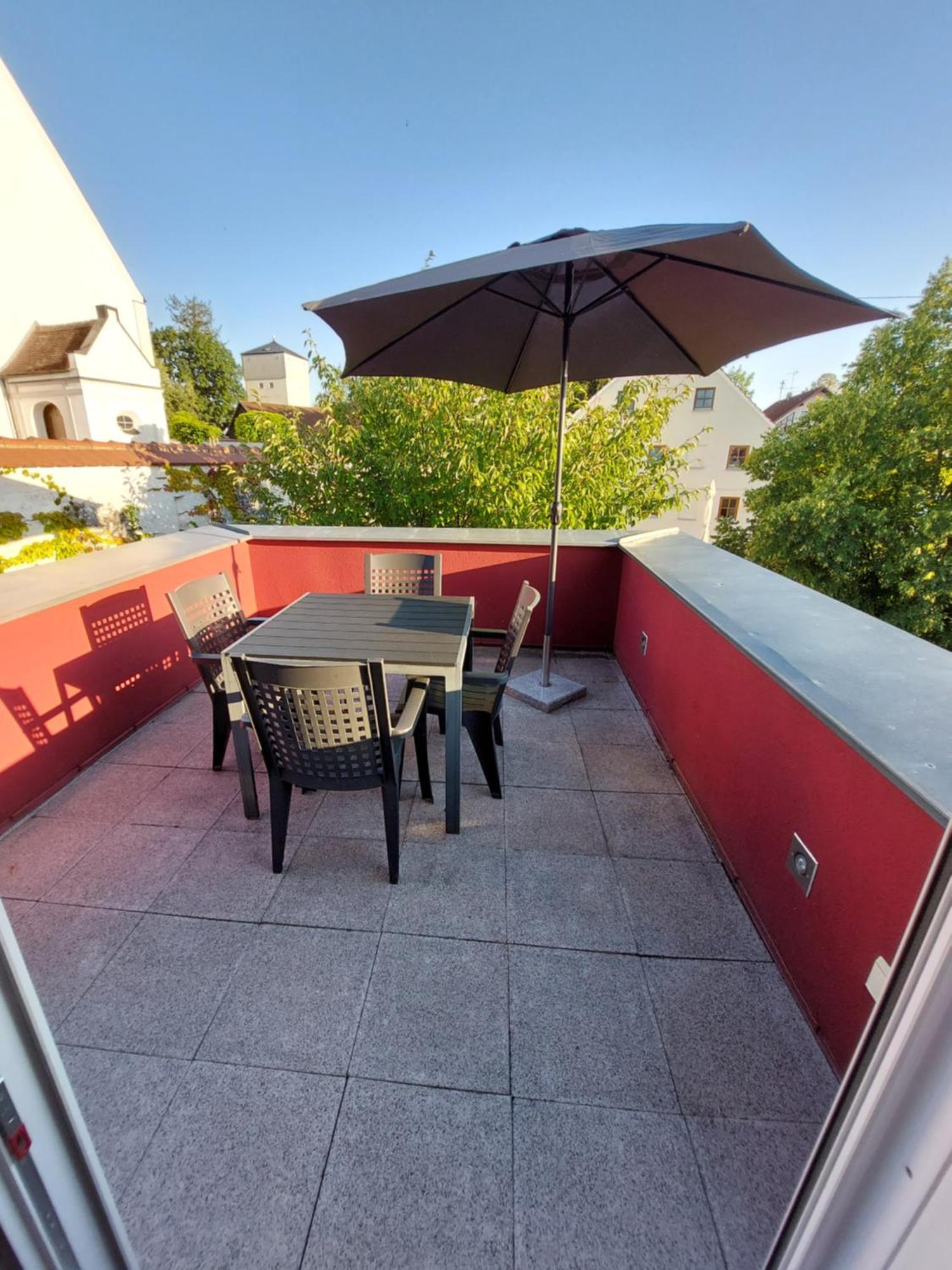 Pension Am Kirchberg Wehringen Екстер'єр фото