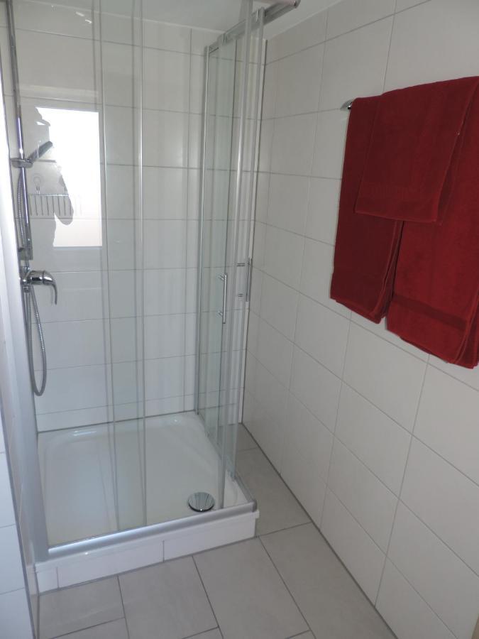 Pension Am Kirchberg Wehringen Екстер'єр фото