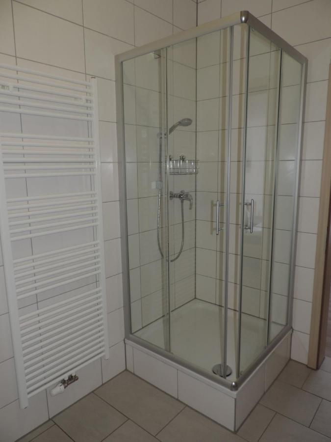 Pension Am Kirchberg Wehringen Екстер'єр фото